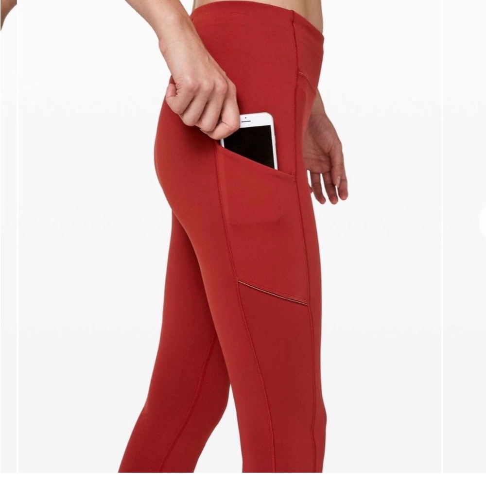 Ladies Lululemon Speed Up Crops - 21" - Picture 6 of 8